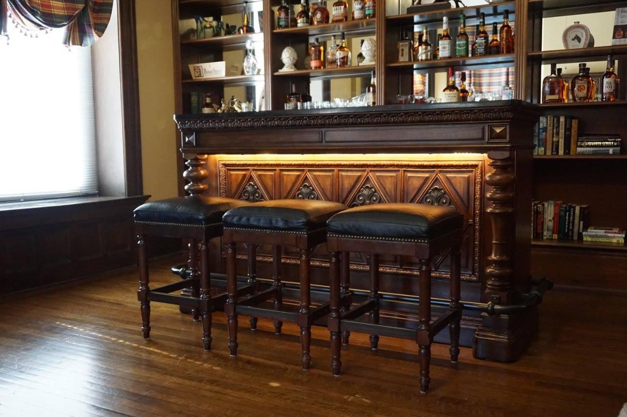 Louisville Bourbon Inn מראה חיצוני תמונה