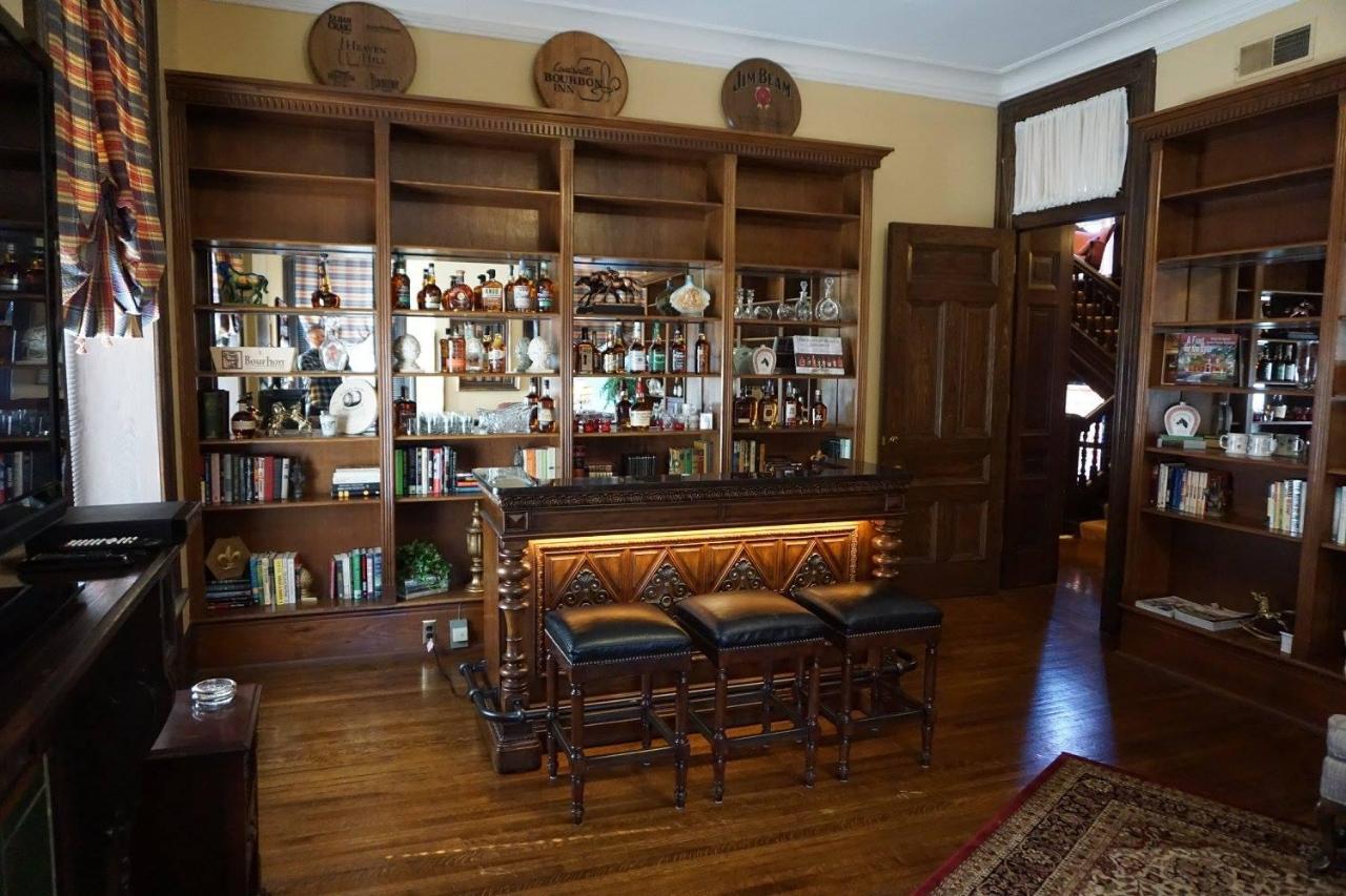 Louisville Bourbon Inn מראה חיצוני תמונה