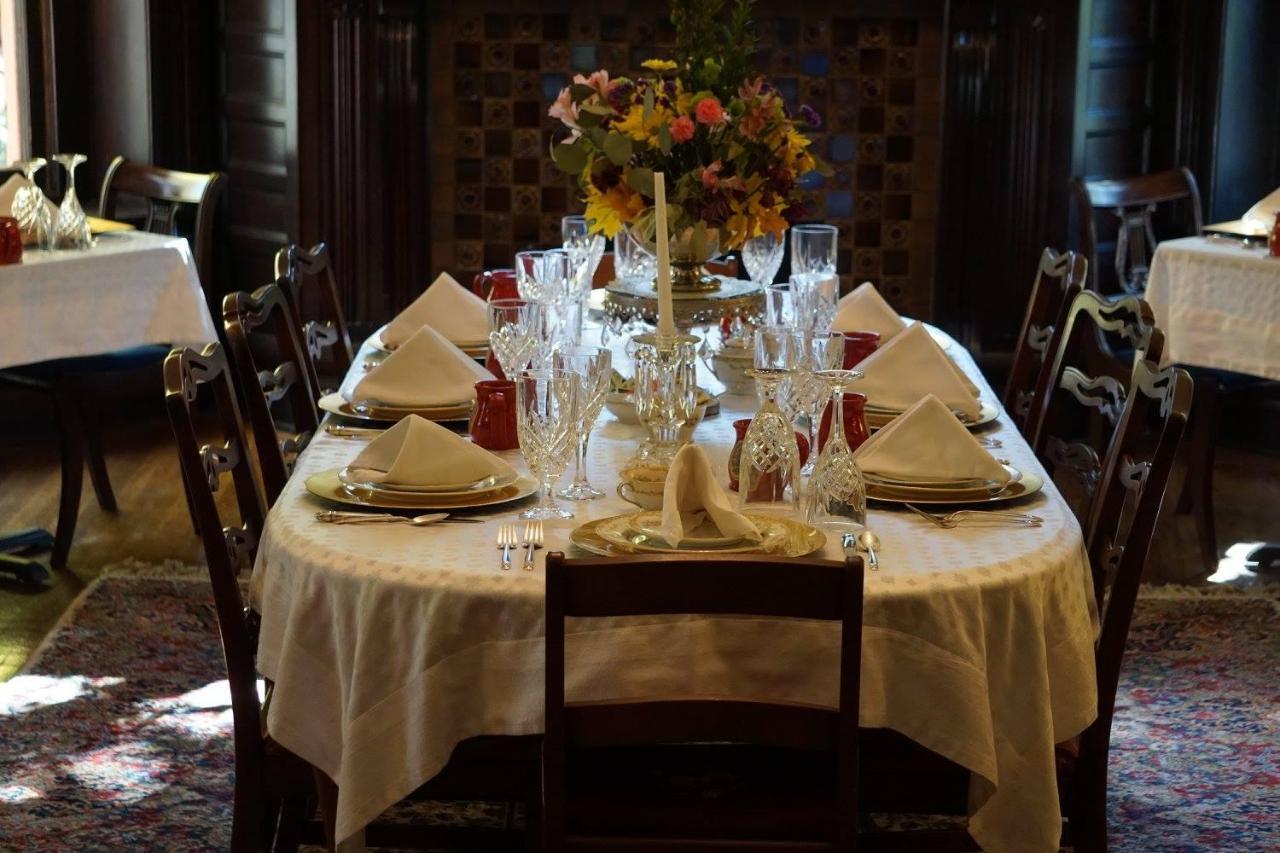 Louisville Bourbon Inn מראה חיצוני תמונה