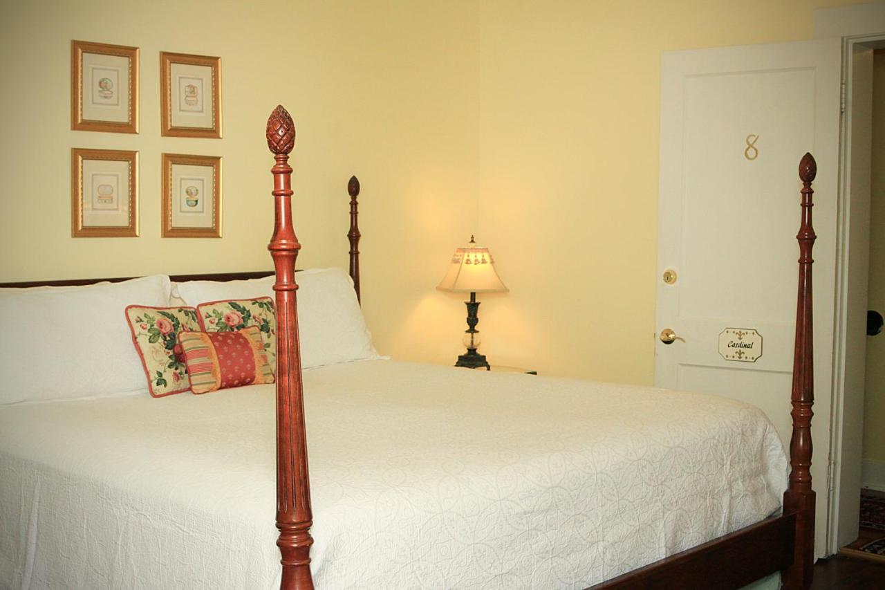 Louisville Bourbon Inn מראה חיצוני תמונה